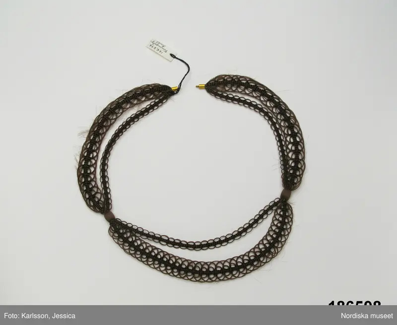 Halsband